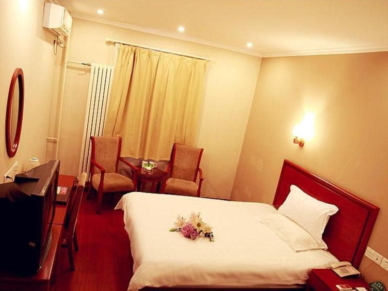 Greentree Inn Shandong Jinan Daming Lake Business Hotel Екстериор снимка