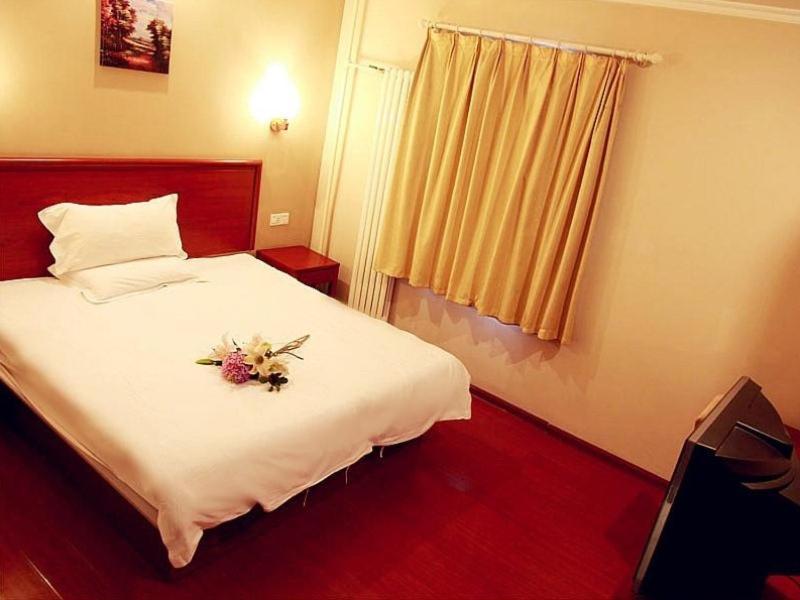 Greentree Inn Shandong Jinan Daming Lake Business Hotel Екстериор снимка