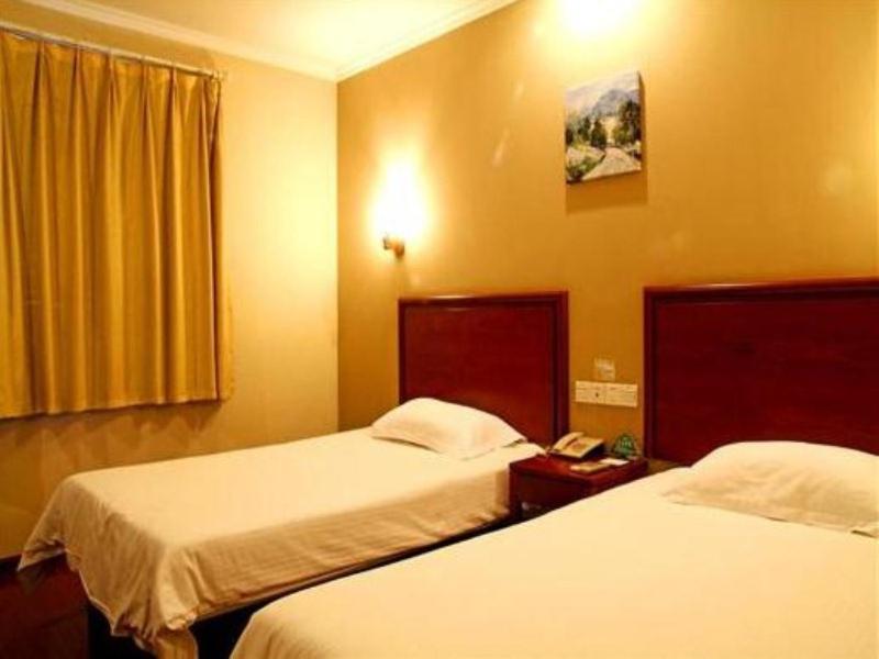Greentree Inn Shandong Jinan Daming Lake Business Hotel Екстериор снимка