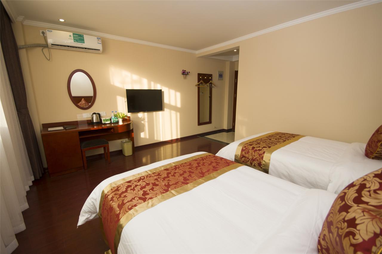 Greentree Inn Shandong Jinan Daming Lake Business Hotel Екстериор снимка