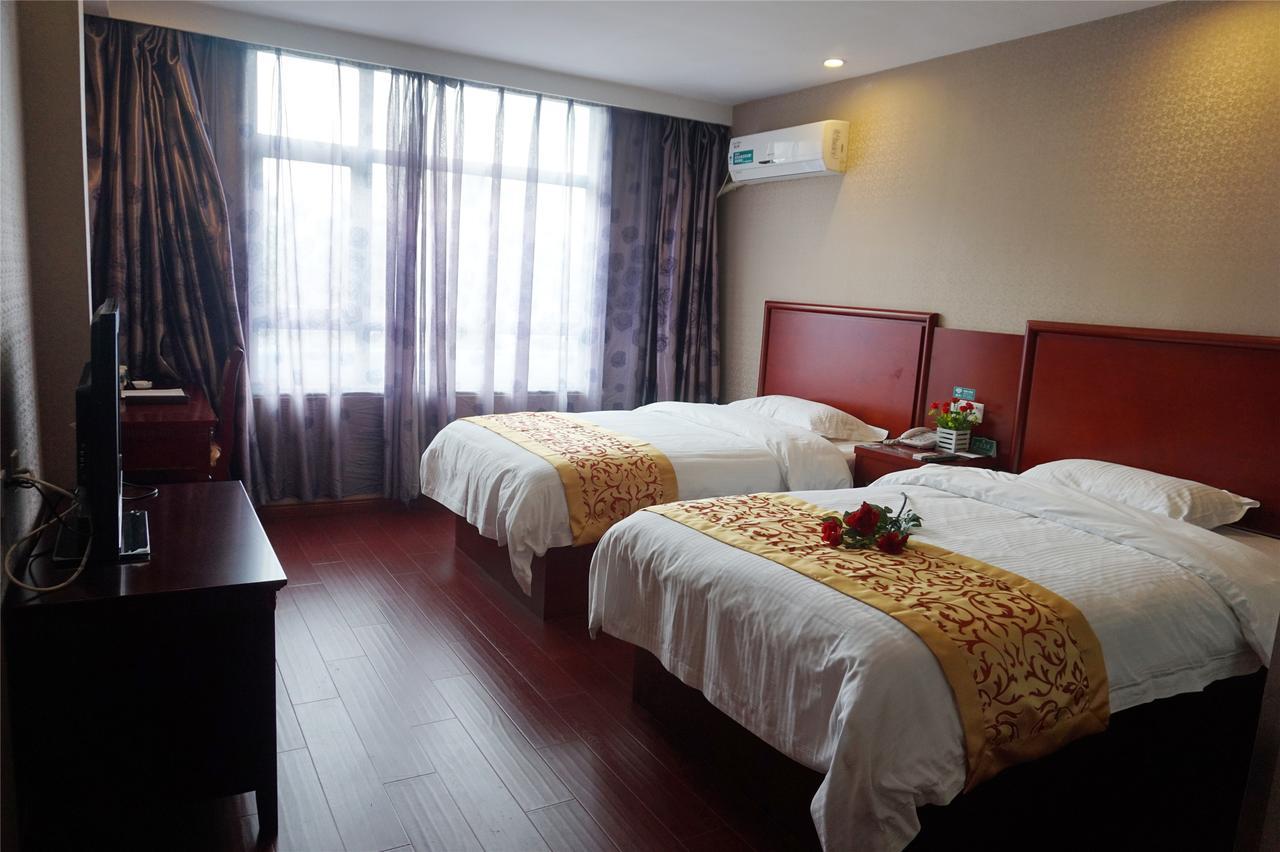 Greentree Inn Shandong Jinan Daming Lake Business Hotel Екстериор снимка